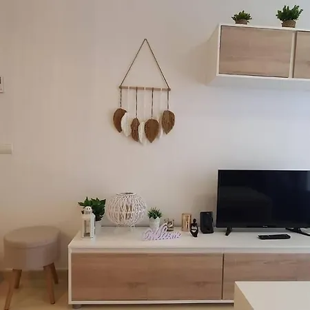 Apartment Bajo Con Patio, Piscina Y Playa A 200 Metros *